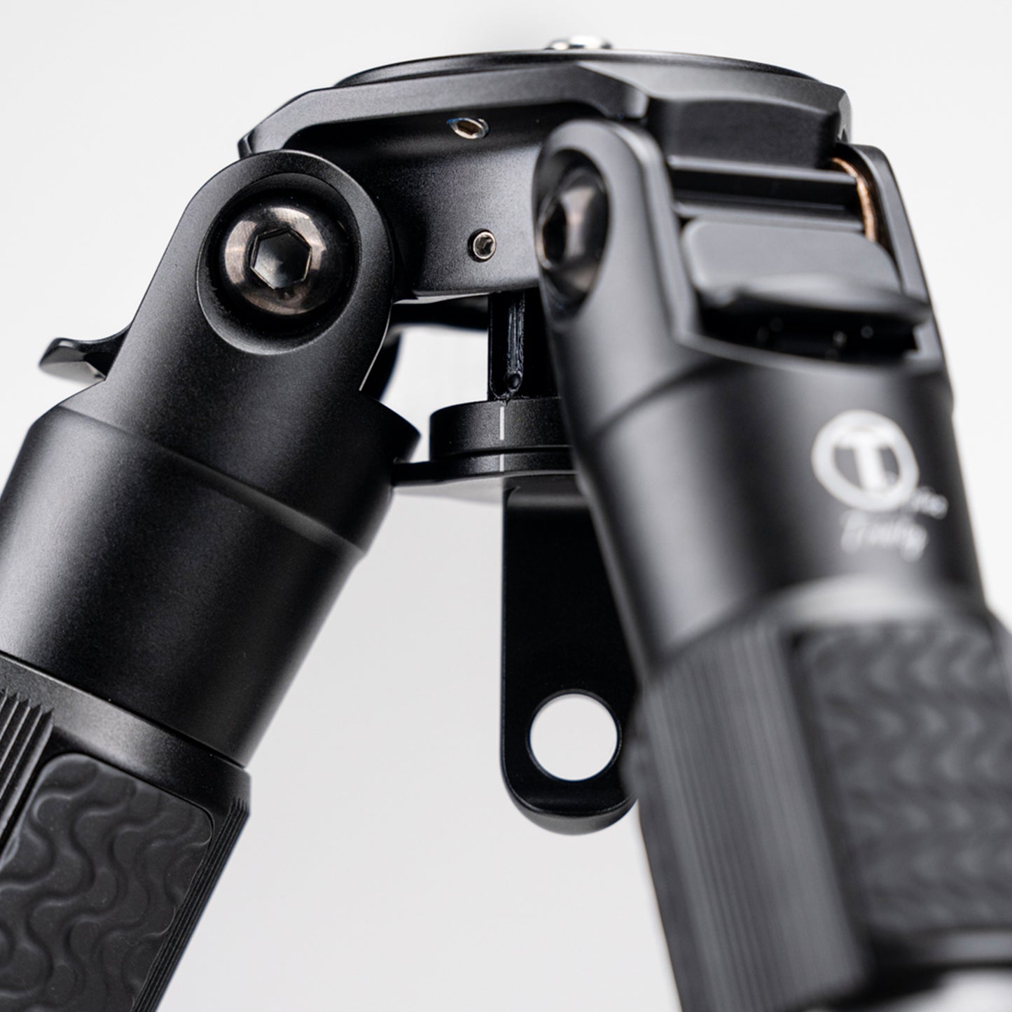 TACTIQUE T3 Trinity M Tripod + Head